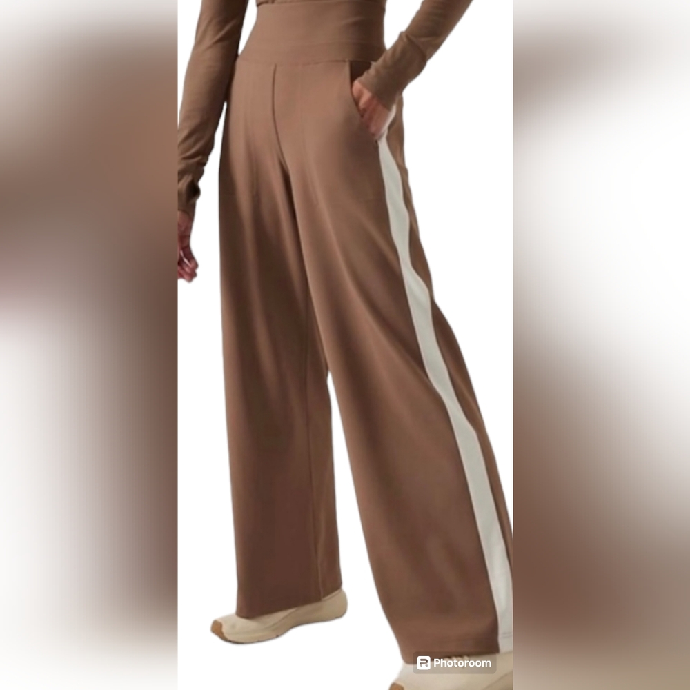 Athleta Venice Colorblock Wide Leg Pant Beige Size L NWT
